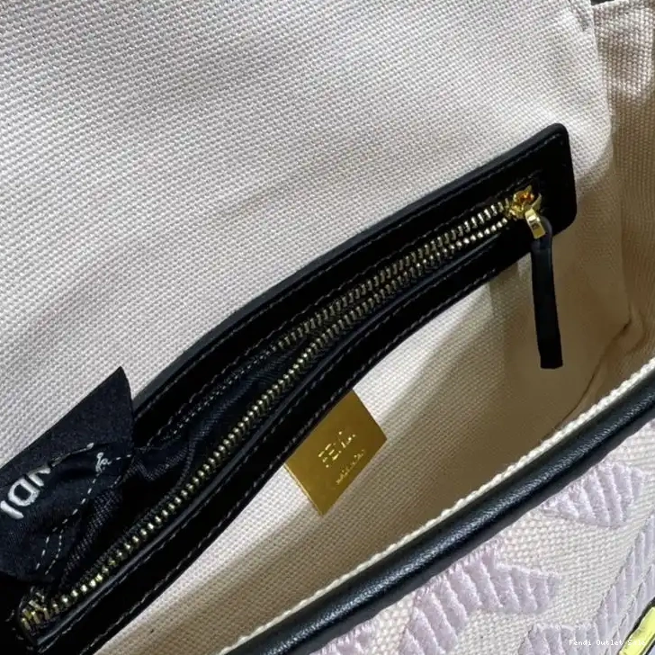 Affordable In Medium FF Bag Canvas Baguette Motif Fendi Cherry 0620
